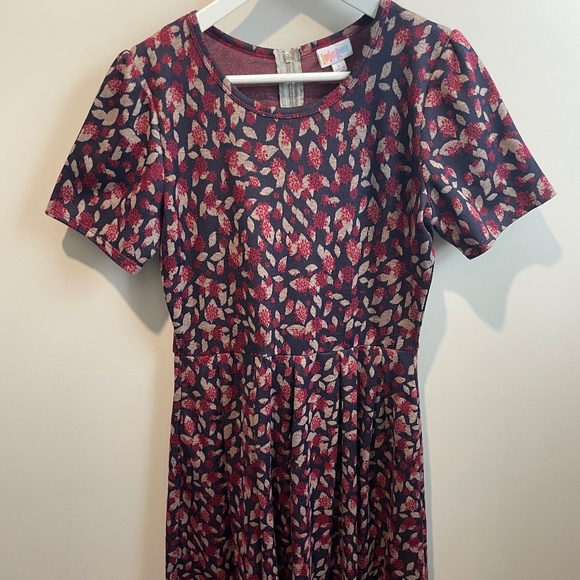 Fit and flare dress with pockets size L - Picture 1 of 3